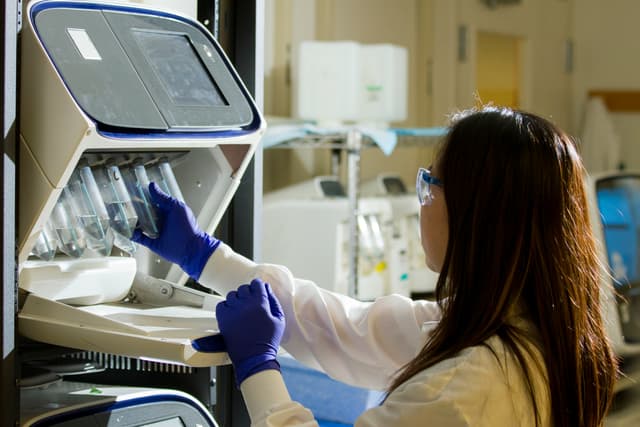 Biotech in Japan: woman handling biotech samples